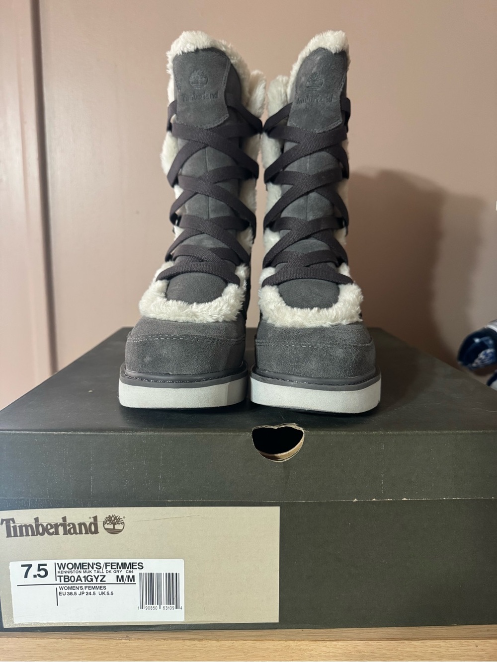 Timberland Women's Gray Suede Shearling Lace-Up Winter Boots